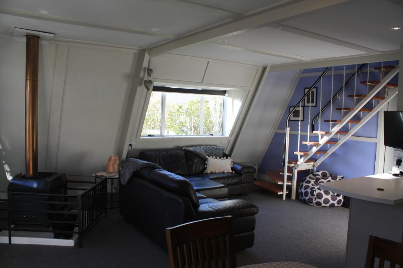 Classic A-Frame On Milford Te Anau Exterior foto